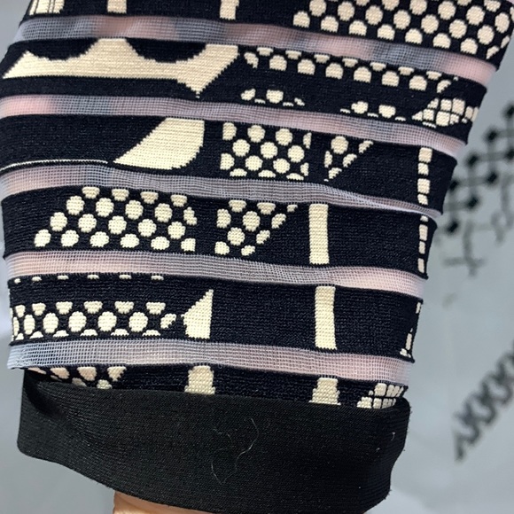 HP✨Like 🆕🇨🇦Gorgeous JR Fitted Zipped Blazer - Picture 14 of 17